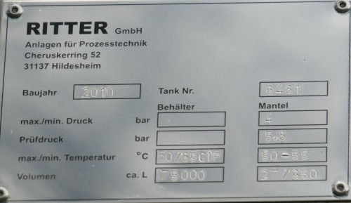 Behälter 75.000 Liter aus V2A temperierbar, isoliert