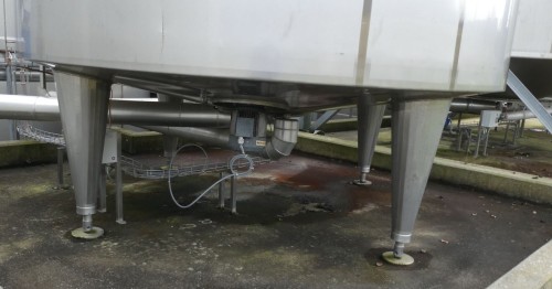 Behälter 30.000 Liter aus V2A isoliert, temperierbar, gebraucht